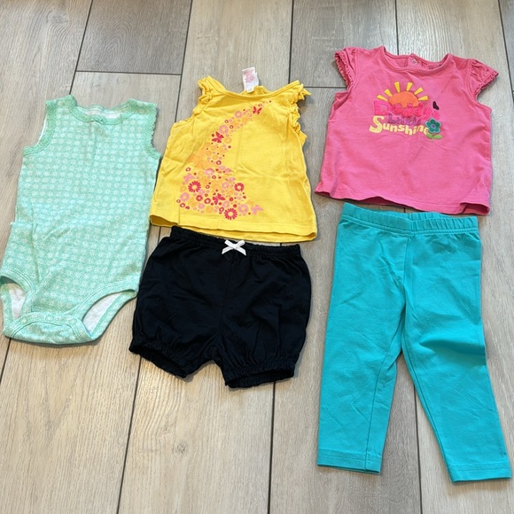 Lot of baby girls clothes size 12 months - Picture 10 of 15